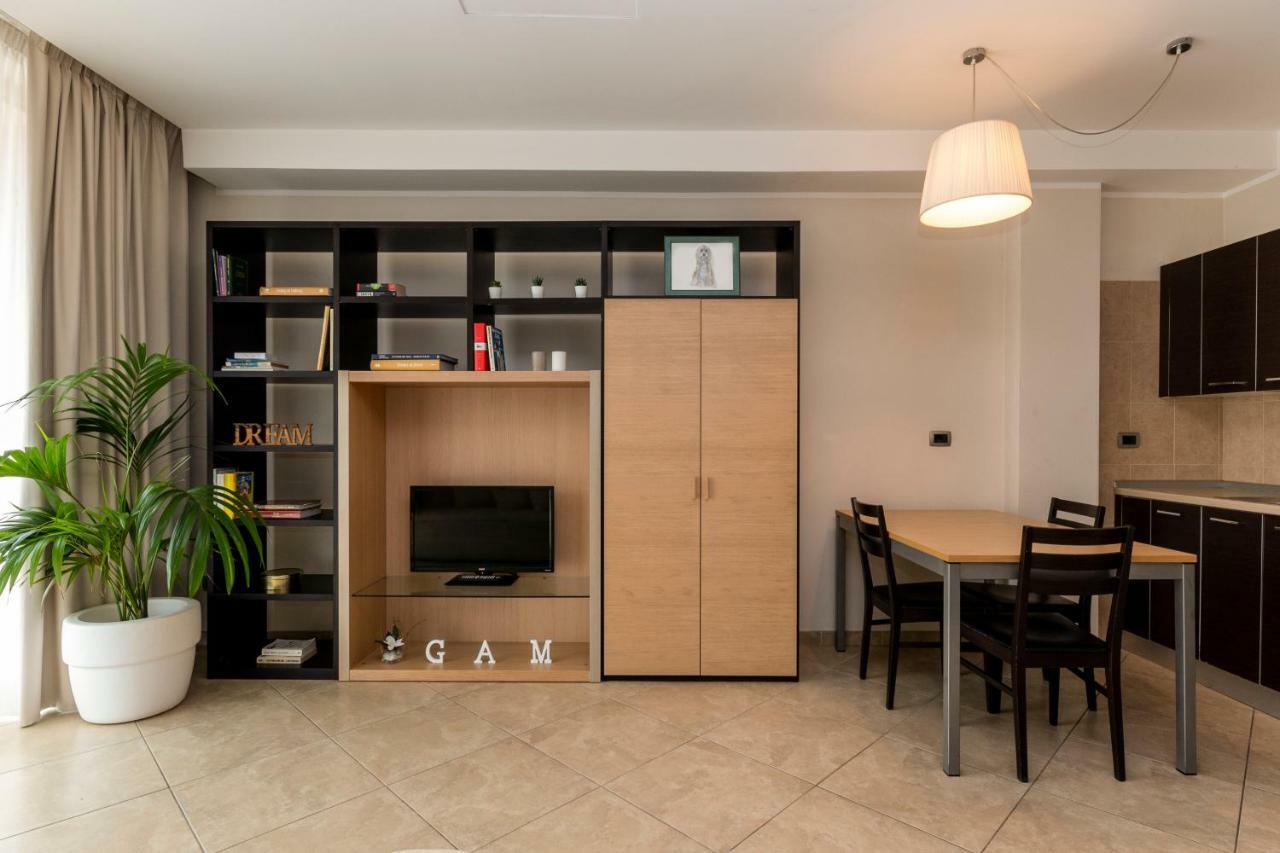 Anghel Aparthotel