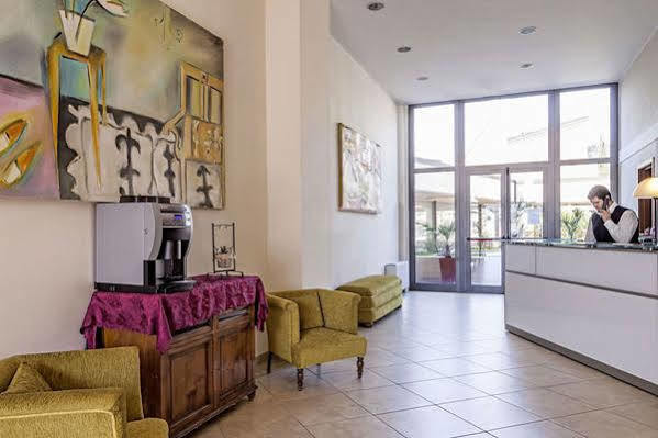 Aparthotel Anghel Siena